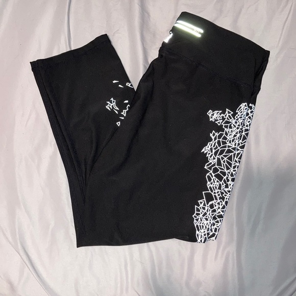 Athletic wear pants - Picture 2 of 2